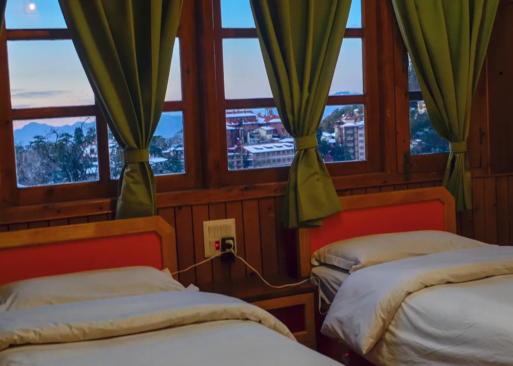 twin-bed-in-serviced-apartment-by-kalawati-homes-shimla